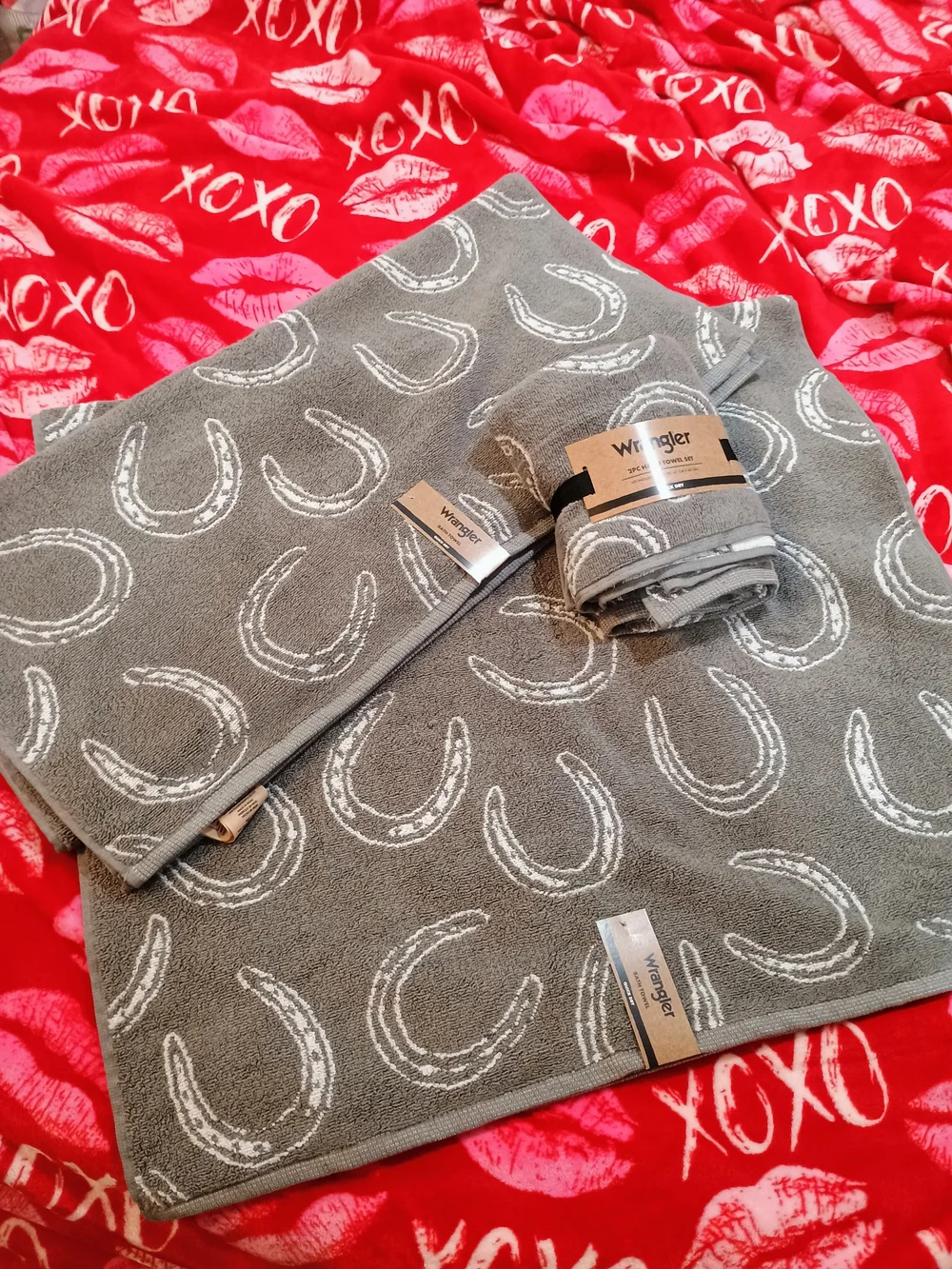 Wrangler Gray Horseshoe Pattern 2 Towel & 2 Handtowel Set